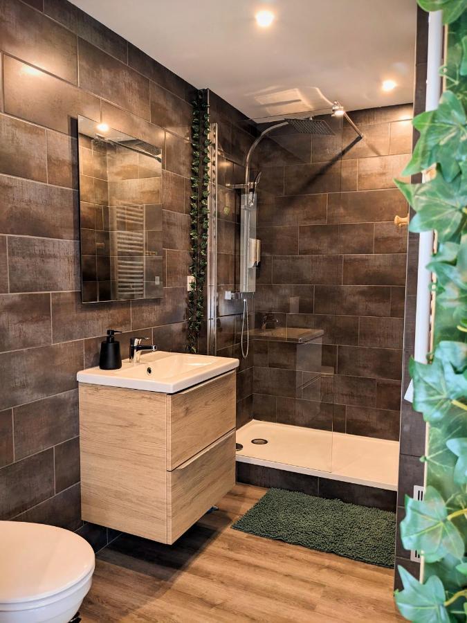 Urban Jungle 42 Apartment Сент Етиен Екстериор снимка