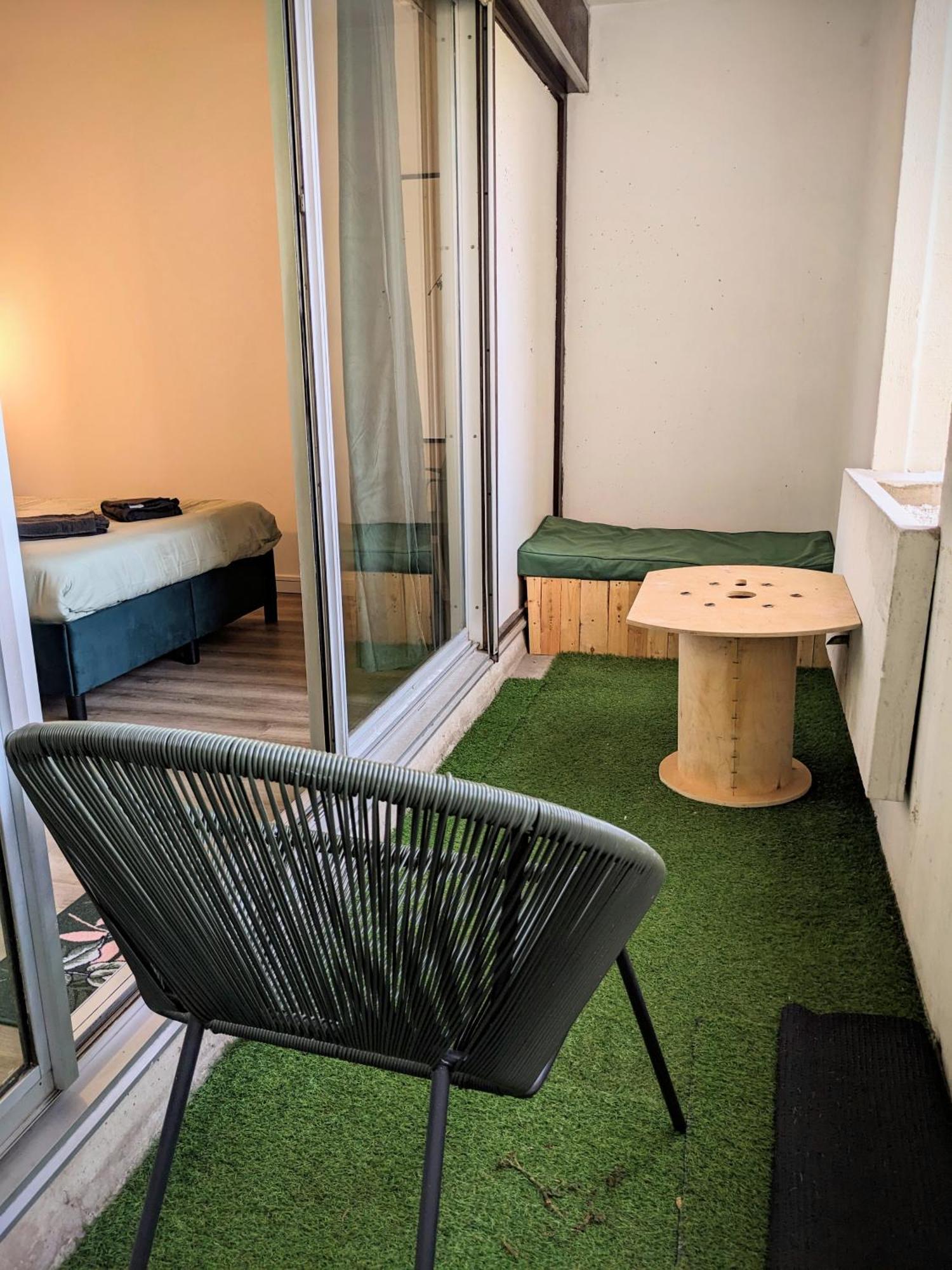 Urban Jungle 42 Apartment Сент Етиен Екстериор снимка